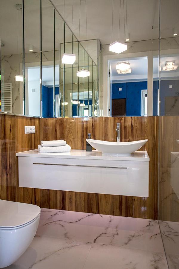Golf Apartament W Sobieniach Sobienie Jeziory Exteriör bild